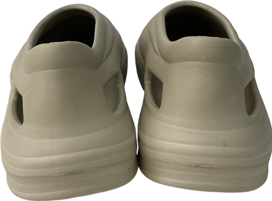 boohooMan Nude Perforated Moulded Mule UK 10 EU 44 👞