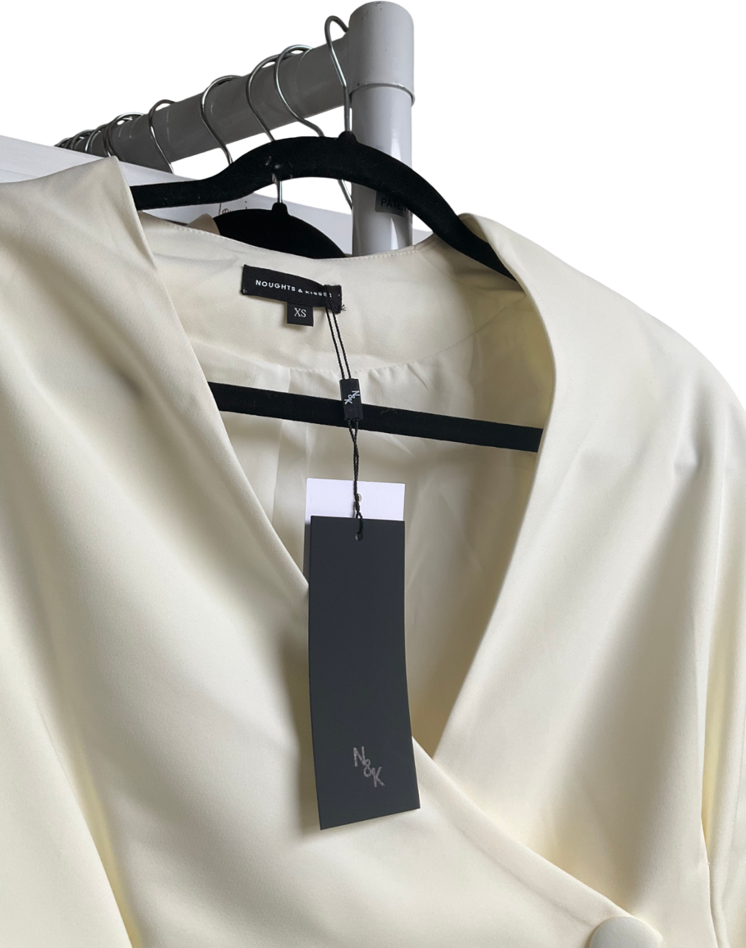 Noughts & Kisses White ROSALIA Cream Collarless Hourglass Blazer UK XS