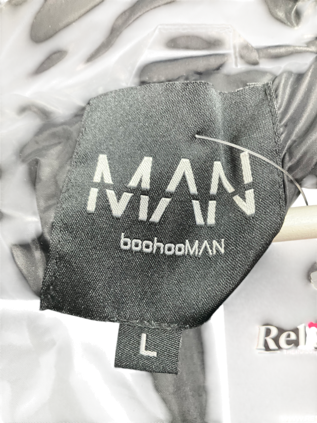 boohooMan Puffer Jacket In Black UK L