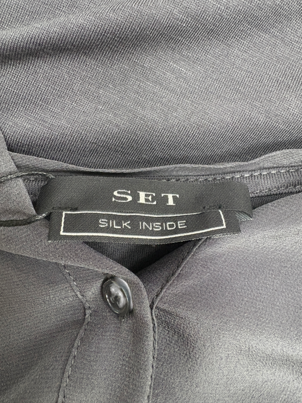 SET Grey Zoey 100% Silk Button T-shirt UK 8