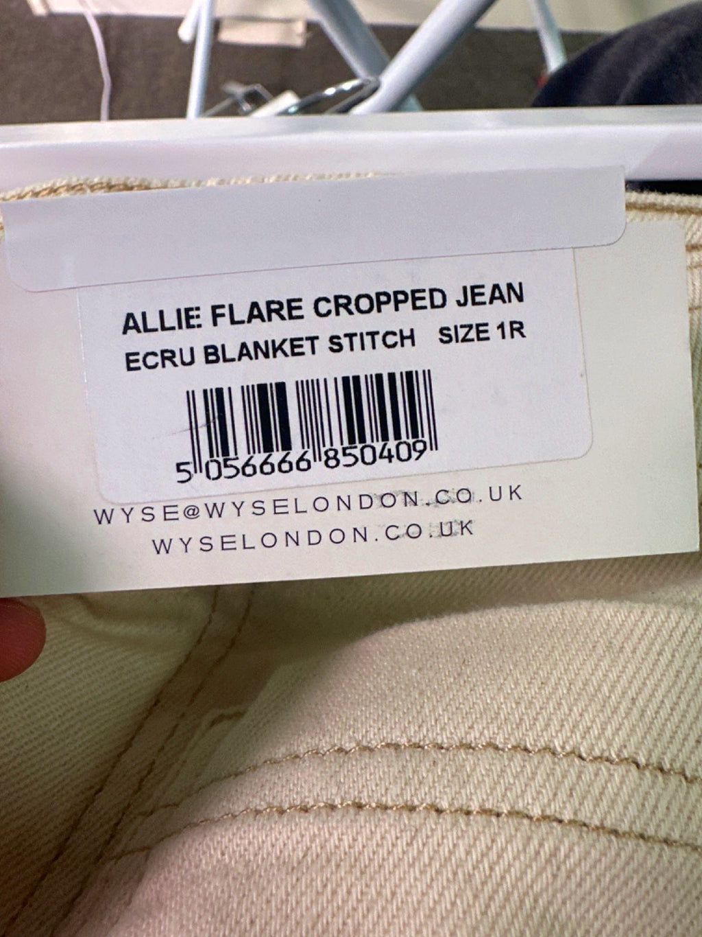 WYSE LONDON Ecru Allie Flare Cropped Jean UK 8