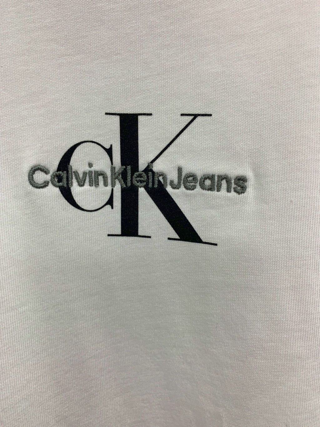 Calvin Klein Bright White Graphic Logo T-shirt UK M