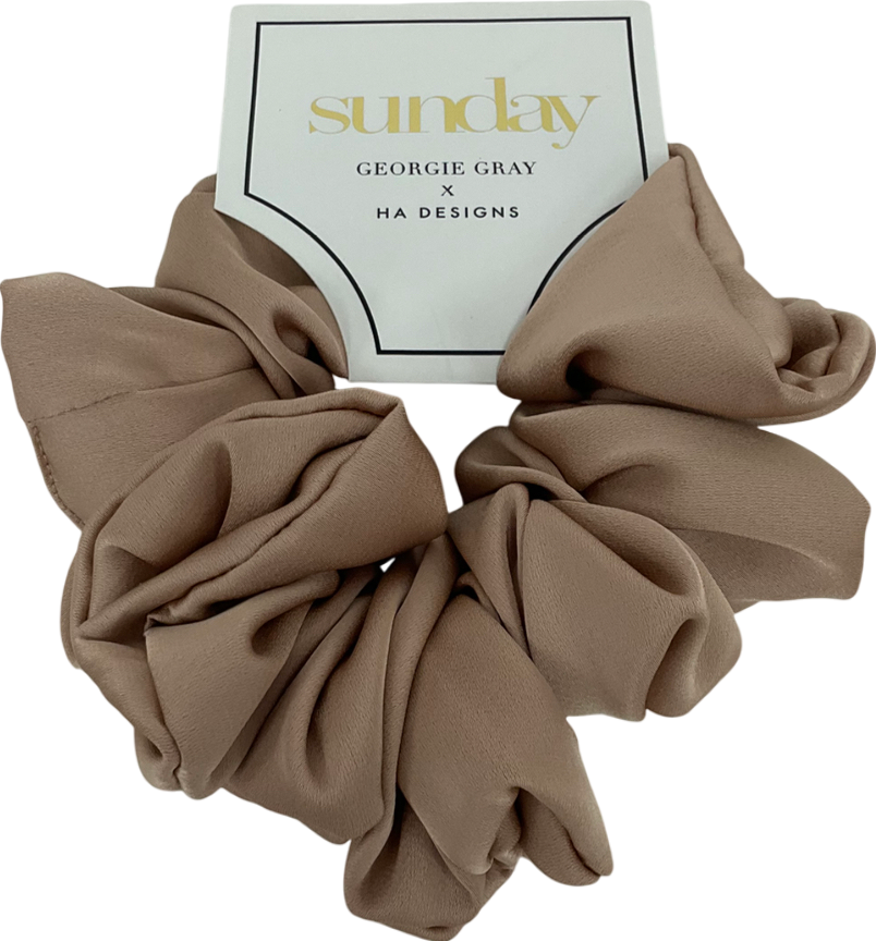 Sunday Beige Large Scrunchie One Size