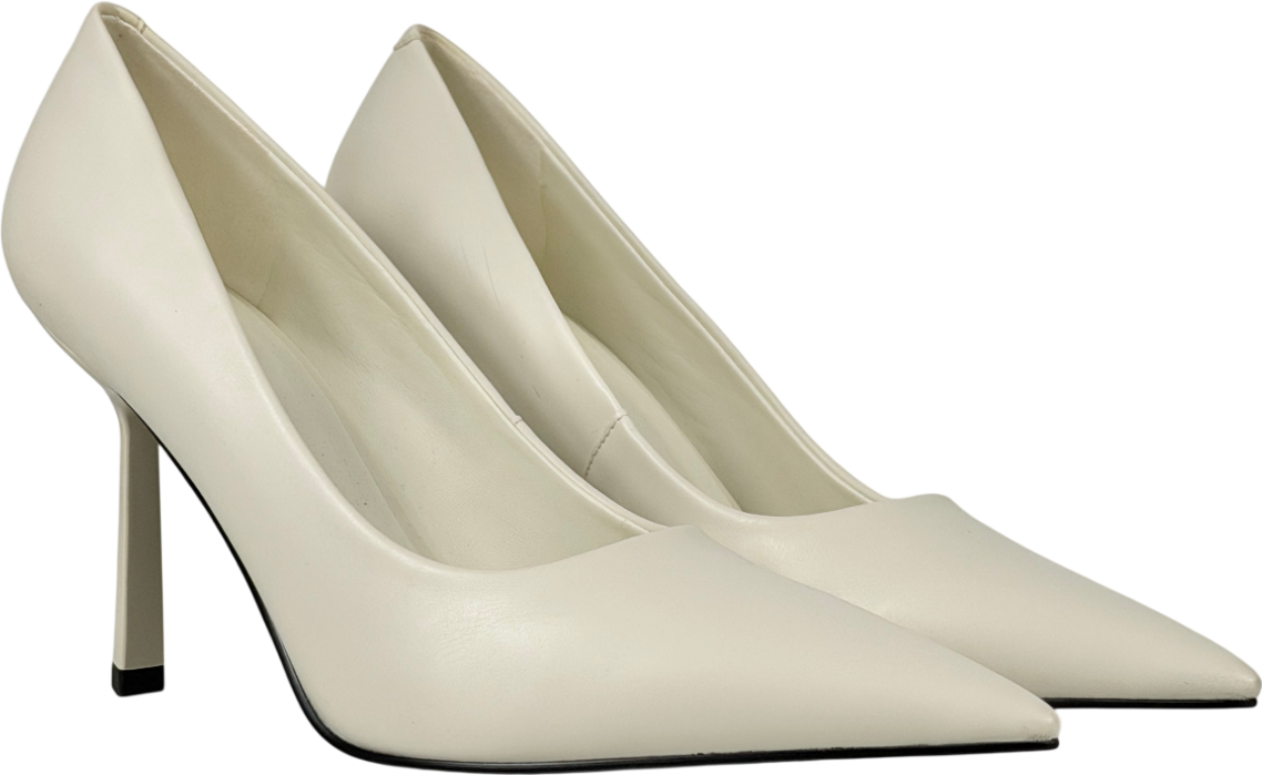 Charles & Keith Cream Pointed-toe Pumps UK 6 EU 39 👠