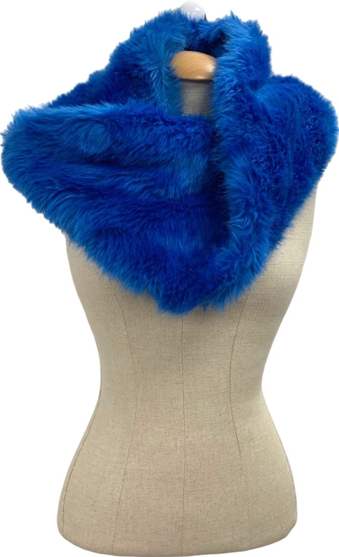 HXTN Blue Faux Fur Scarf One Size