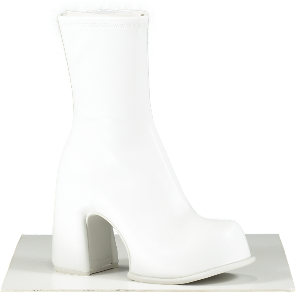 Charles & Keith White Pixie Platform Ankle Boots UK 7 EU 40 👠