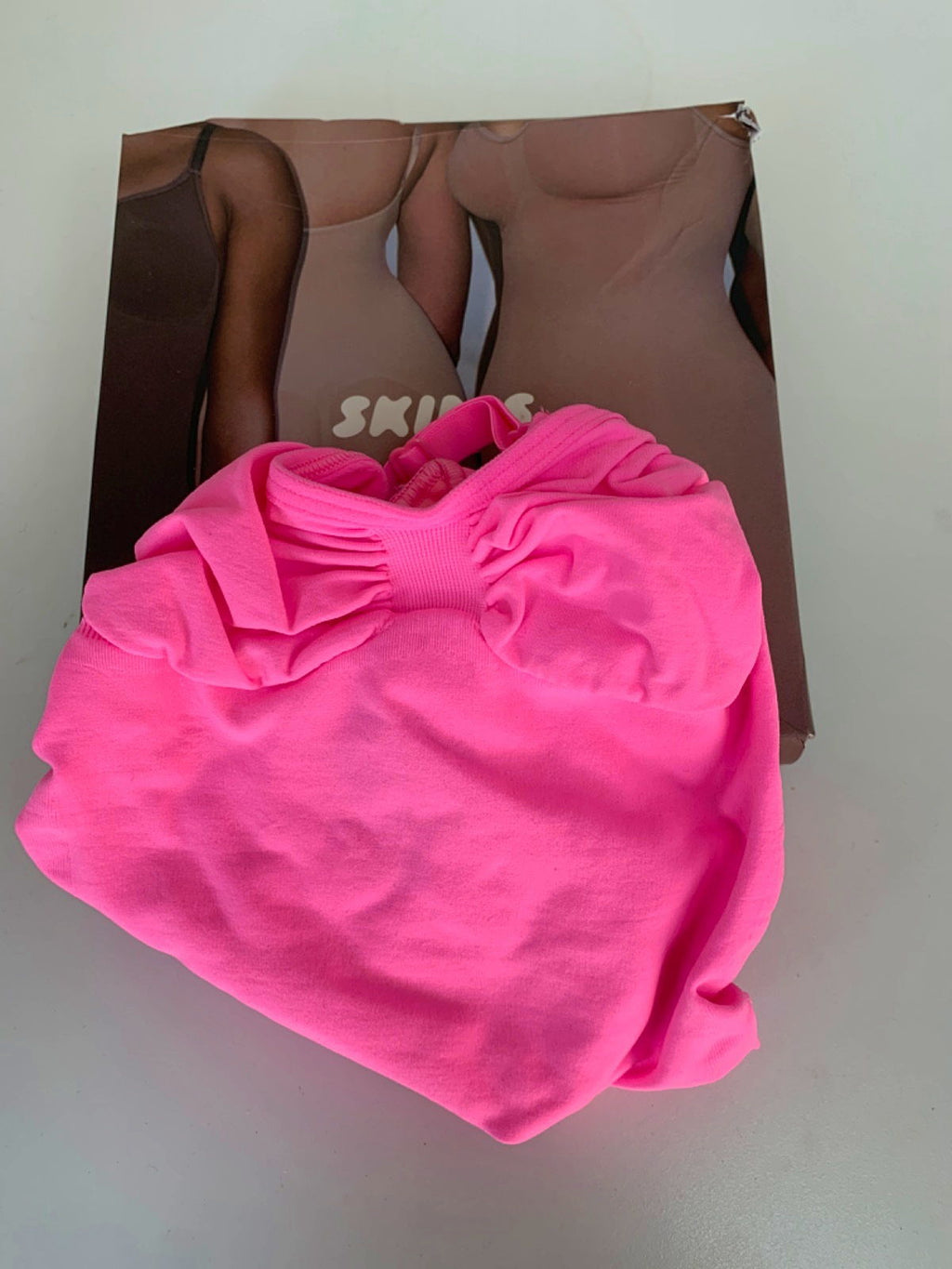SKIMS Sugar Pink Seamless Sculpt Thong Bodysuit UK XS