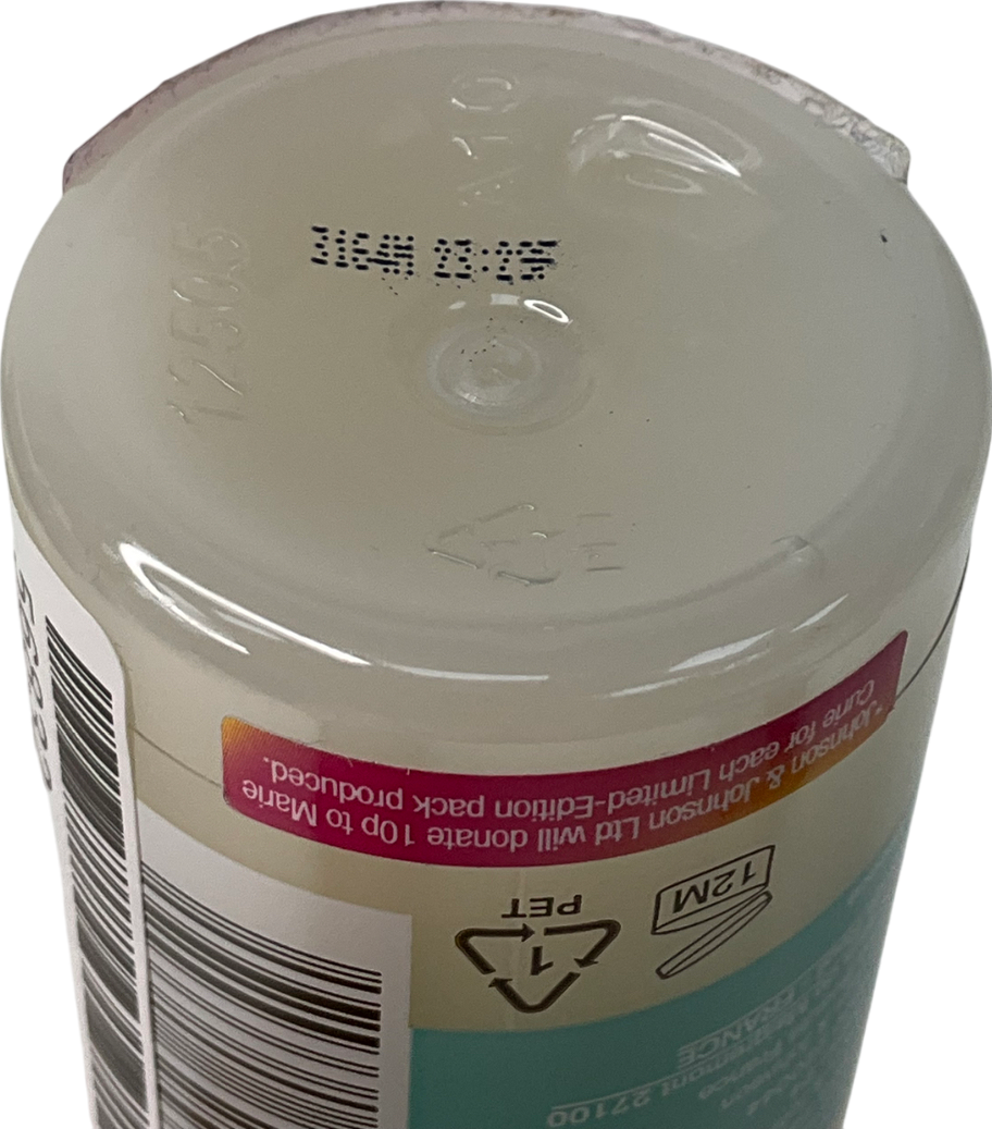 Aveeno Calm And Restore Nourishing Oat Cleanser 200ml