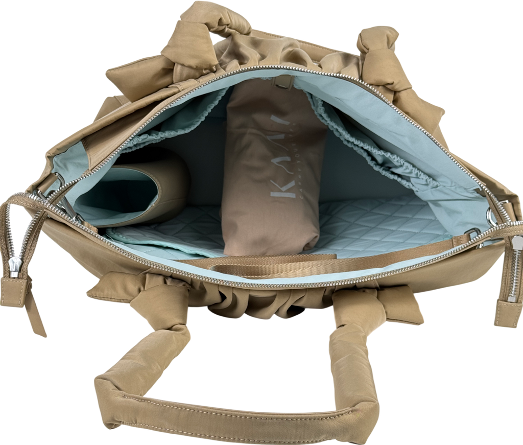 KAAI Mom  / Baby Changing Tote Bag - Sand Beige