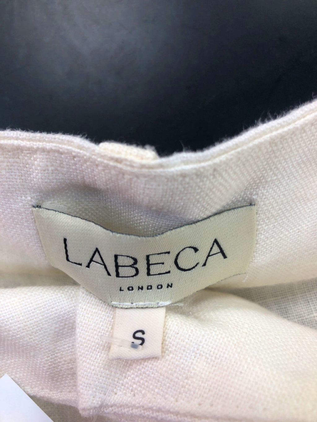 Labeca Beige Linen Shorts S