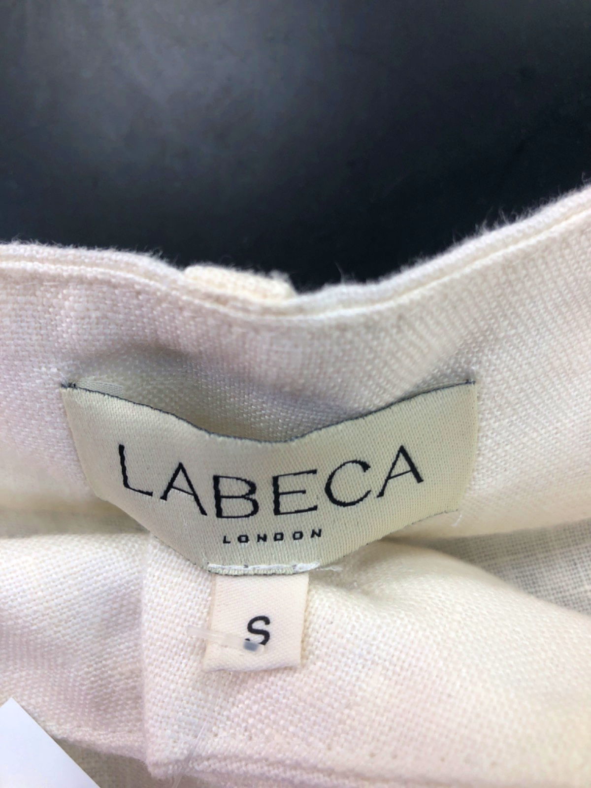 Labeca Beige Linen Shorts S