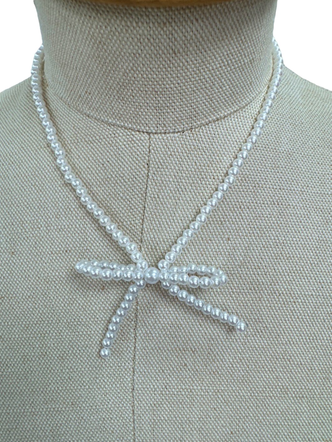 White Pearl Bow Necklace