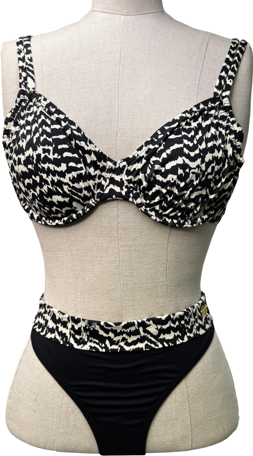 LASCANA 2-piece Black / Print High Waist Underwired Bikni Set UK 12