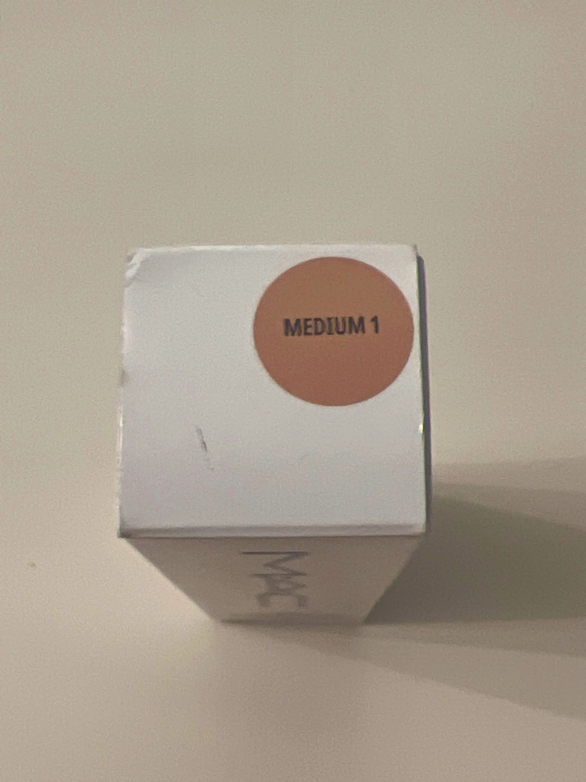 MAC Strobe Dewy Skin Tint Medium 1 30ml