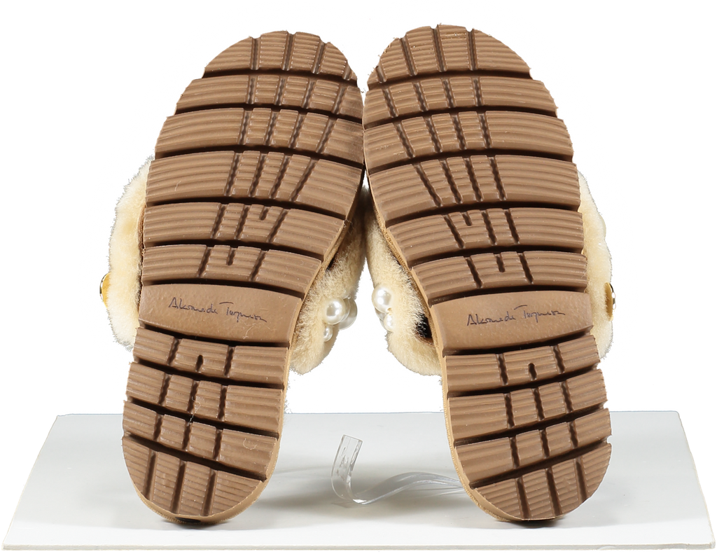 Alameda Turquesa Beige Luxury Pearl Embellished Shearling Mules BNIB UK 3 EU 36 👠