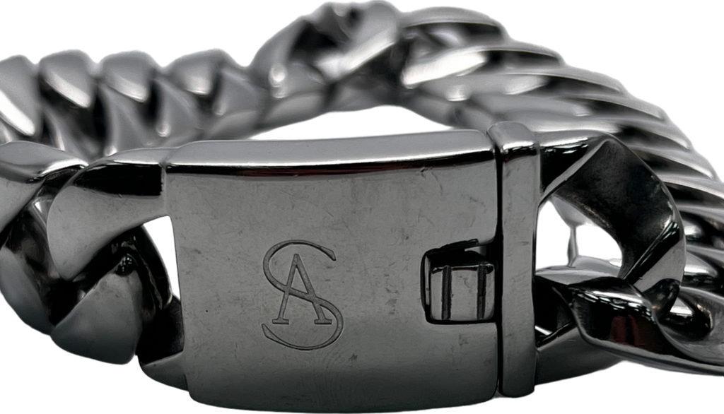 By Anisa Sojka Chunky Silver Necklace