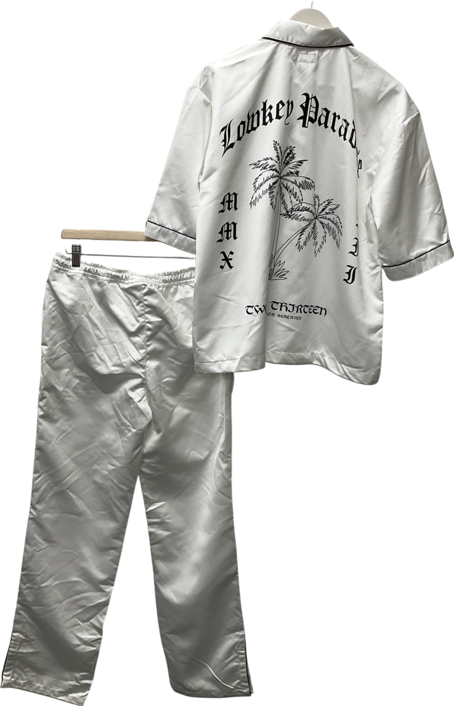 boohooMan White Oversized Lowkey Paradise Satin Shirt & Trousers Set UK M
