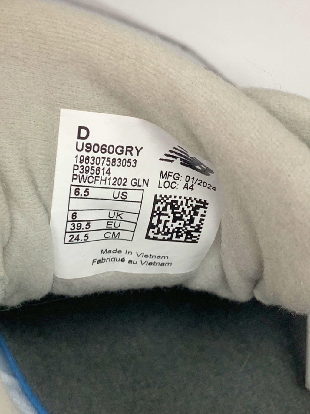 New Balance Grey 9060 Trainers UK 6