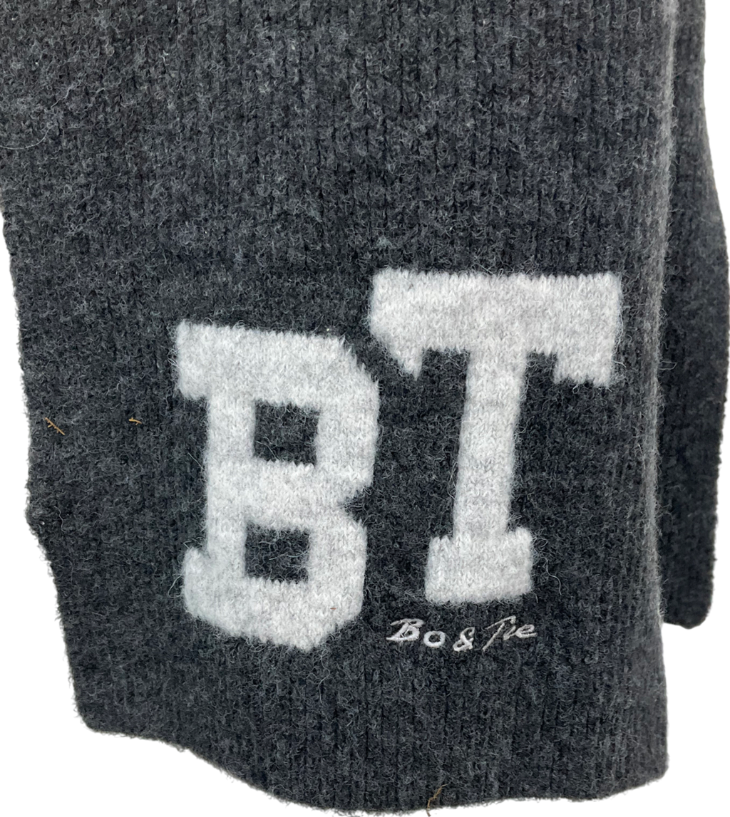 Bo+Tee Grey Oversized Knit Scarf One Size
