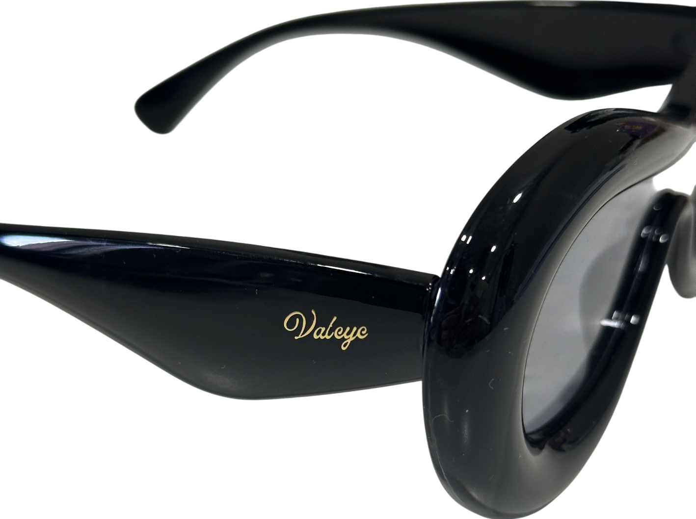 Valeye Black Round Thick-frame Sunglasses One Size