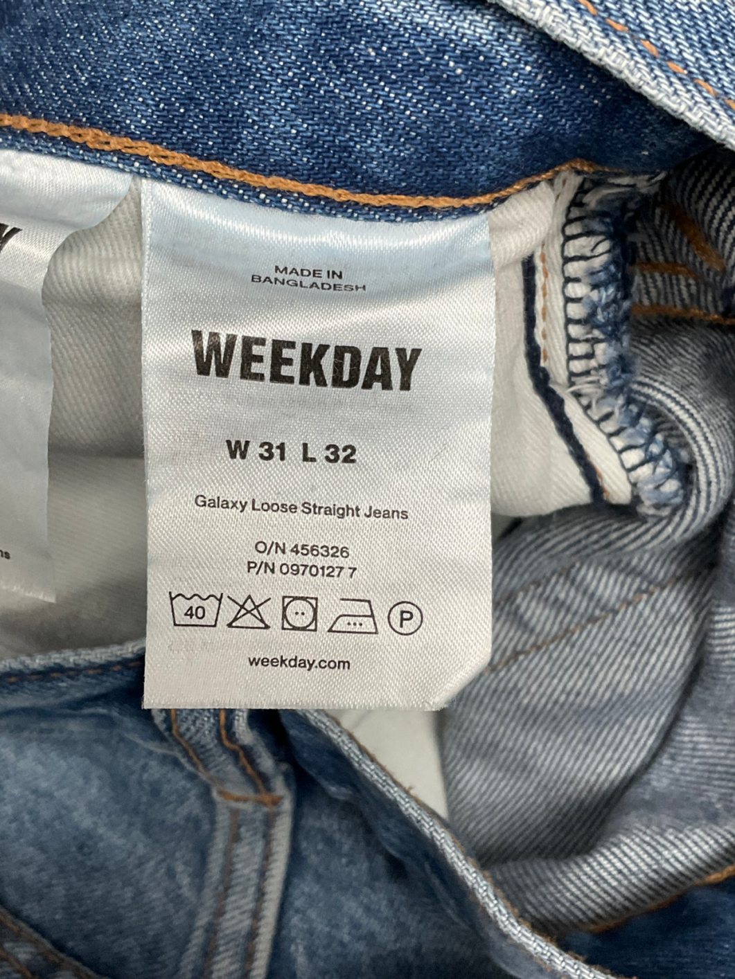 Weekday Blue Astro Loose Baggy Leg Jeans W31