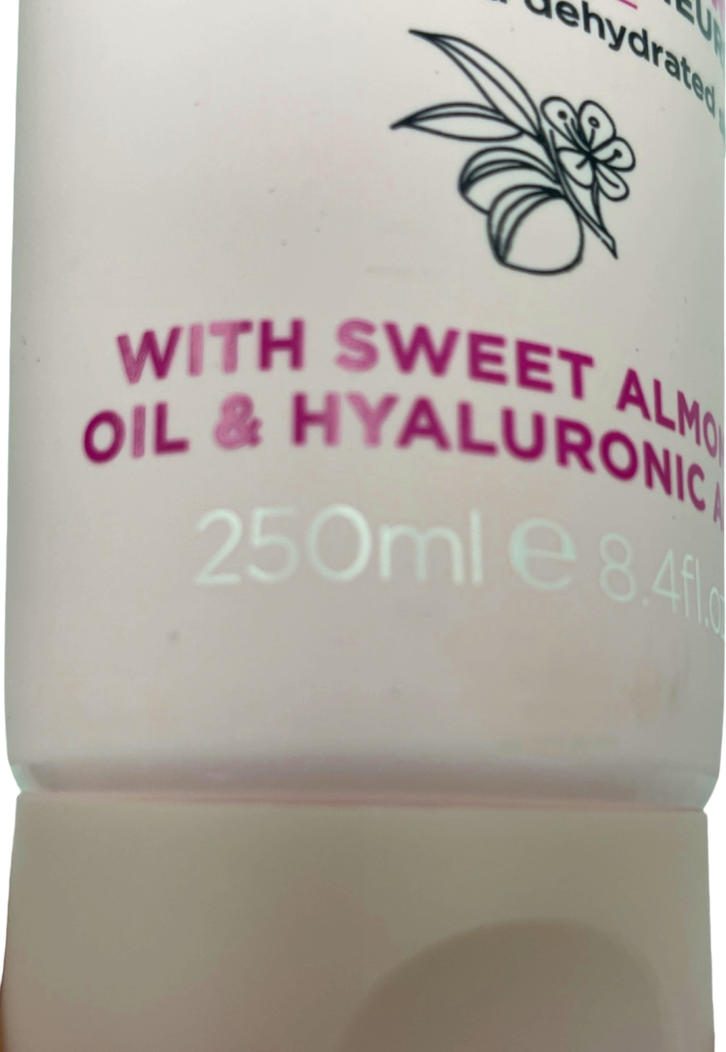 Noughty The Hero 48 Hour Hydration Body Yoghurt 250ml