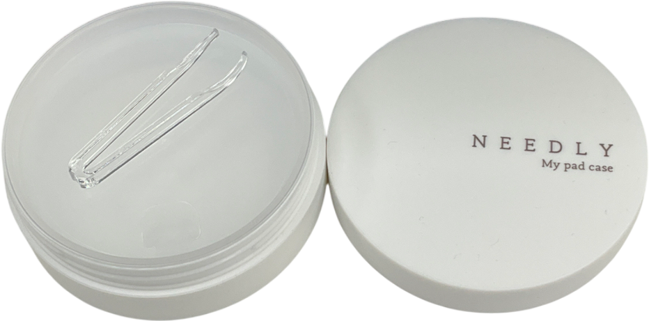 needly My Pad Case Cosmetic pad holder