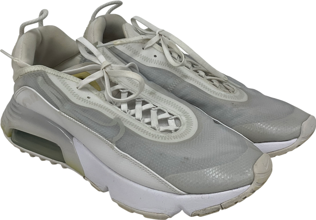 Nike White Air Max 2090 Trainers UK 9 EU 43 👞