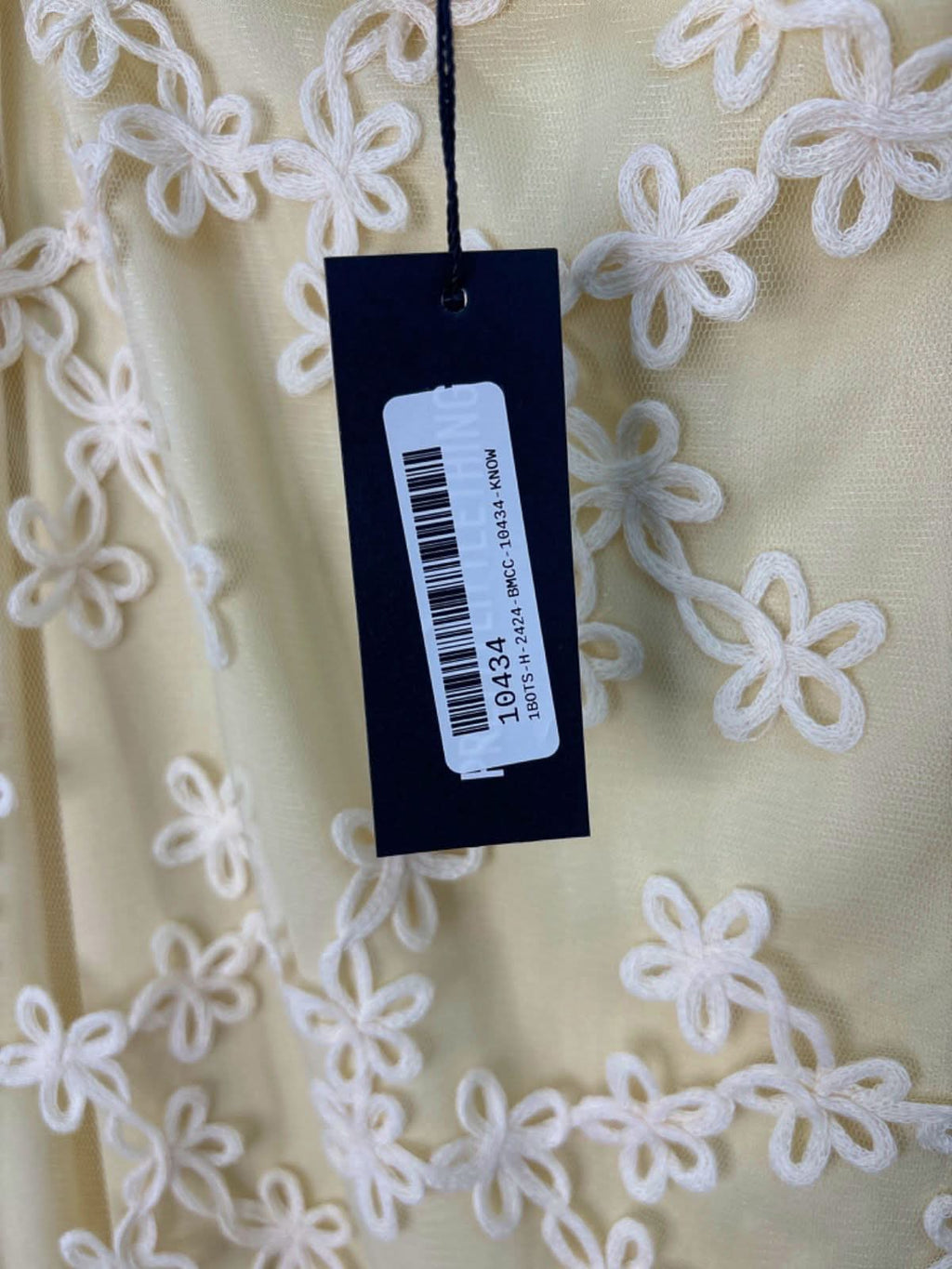 PrettyLittleThing Yellow Floral Embroidered Skirt UK 8