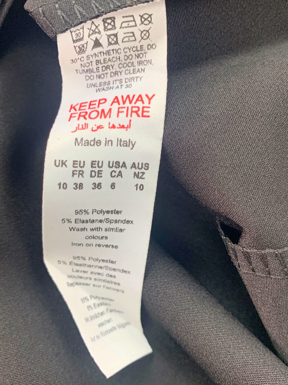 Boohoo Black Basic Seam Detail Relaxed Fit Waistcoat UK 10