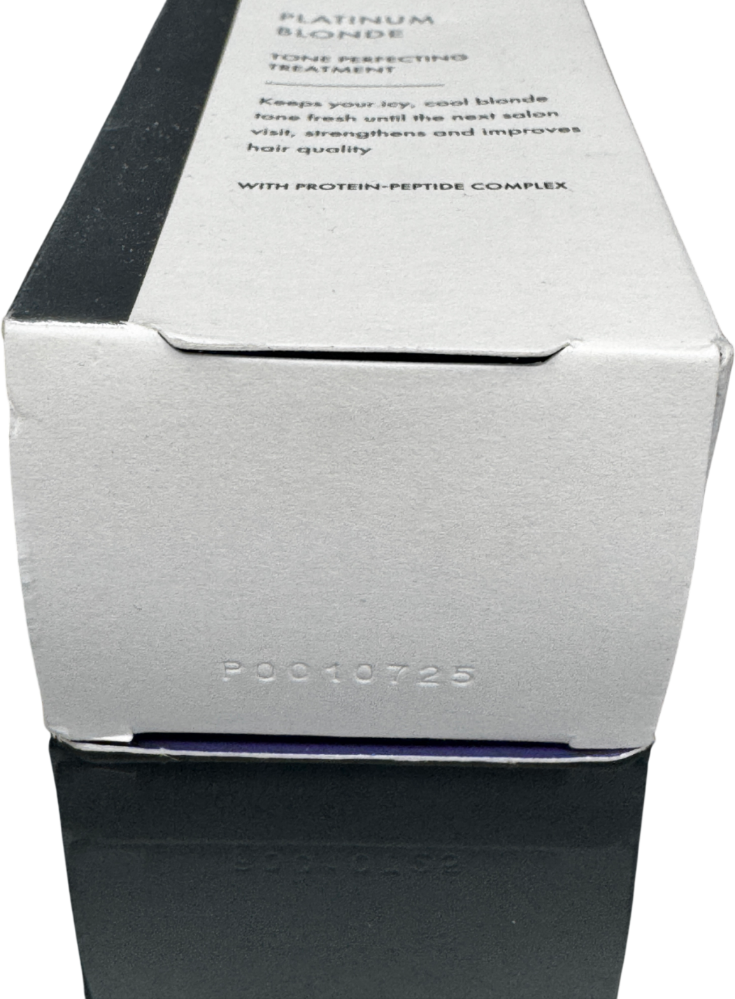 John Frieda Salon Blonde Tone Perfecting Hair Treatment Platinum 120ML