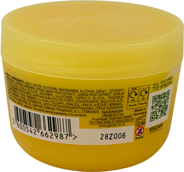 Garnier Vitamin C Fresh & Bright Hydrating Sorbet Cream 4 Percent Vitamin C Plus Niacinamide 85ml