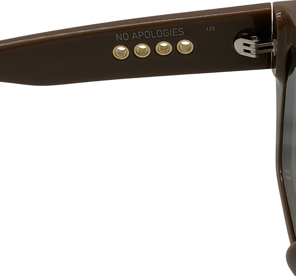 QUAY Brown No Apologies Unisex Sunglasses In Original Case One Size