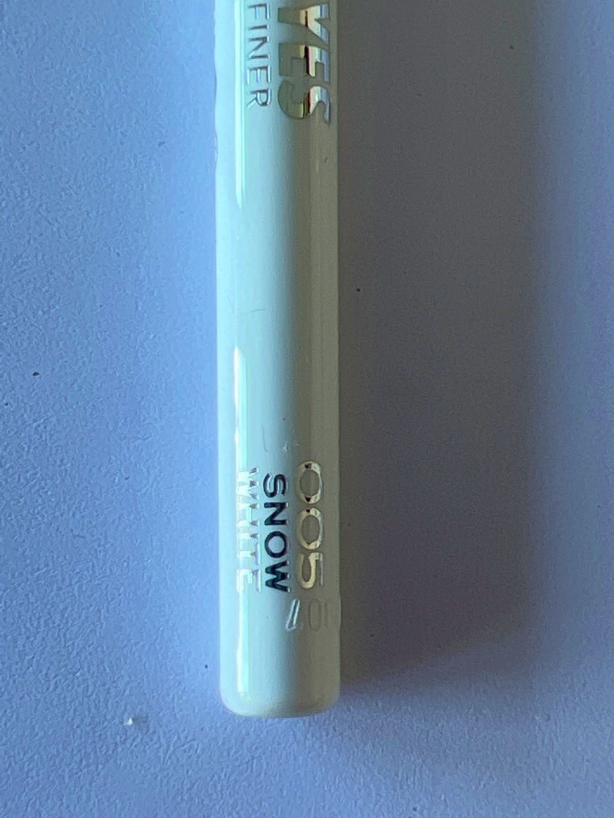 Maybelline Tattoo Liner Gel Pencil Snow 005