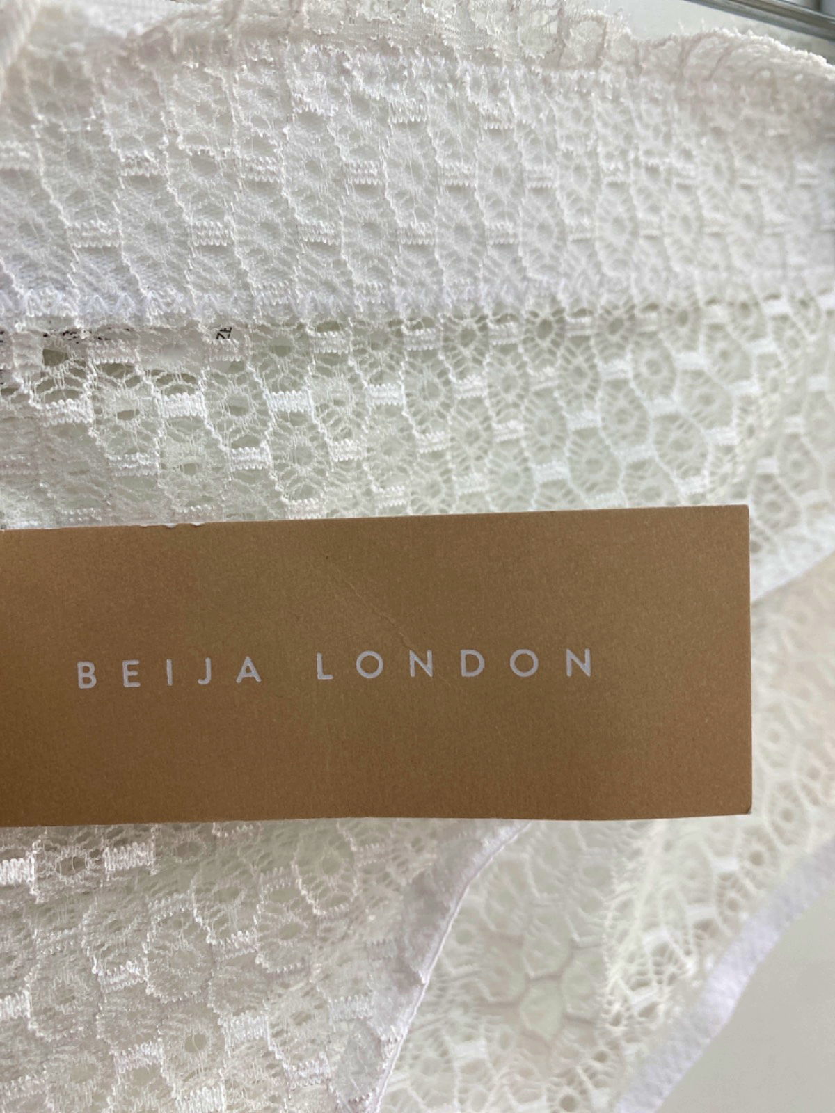 Beija London White Waves Honeycomb lace Brief Size 4 UK 18/20