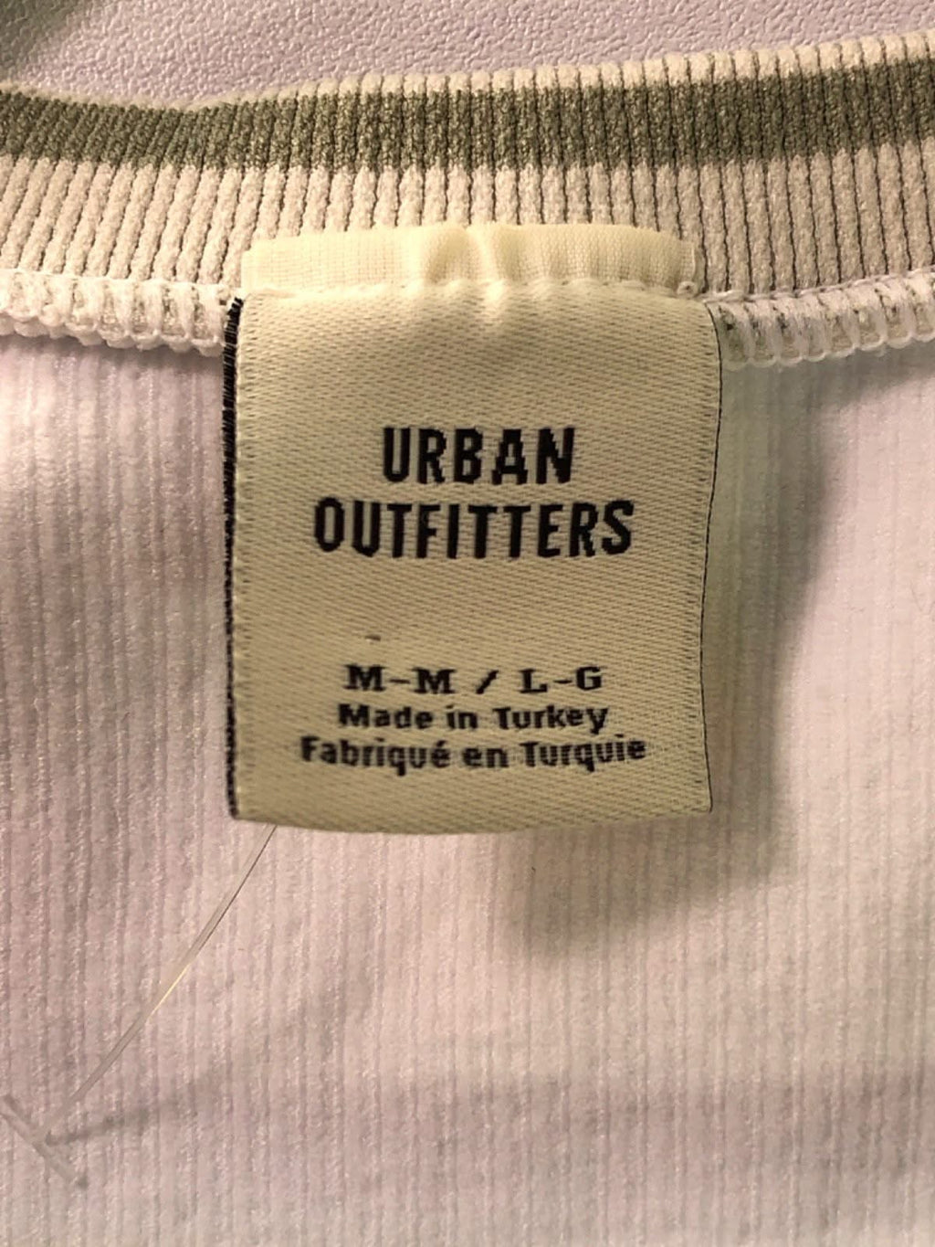 Urban Outfitters White Ribbed Crop Top M