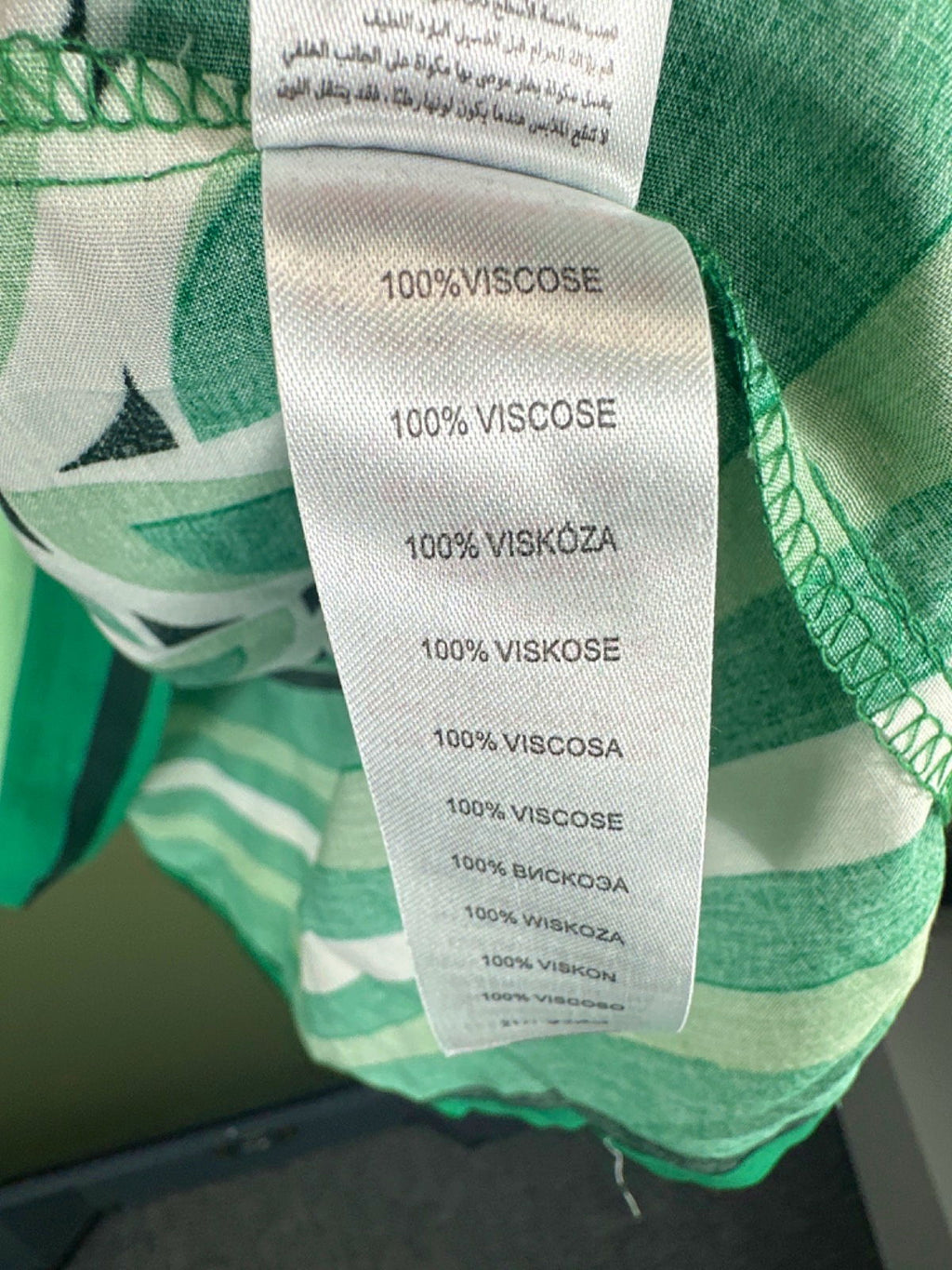 Aprico Green Geo Leaves Border Skirt UK S