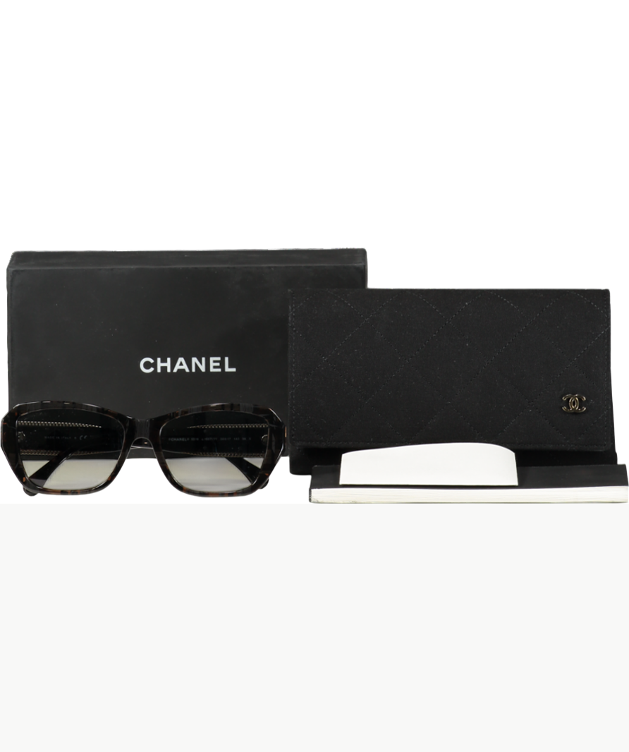 Chanel Black/Gradient Grey Polarised Rectangular Butterfly Sunglasses 0CH5516