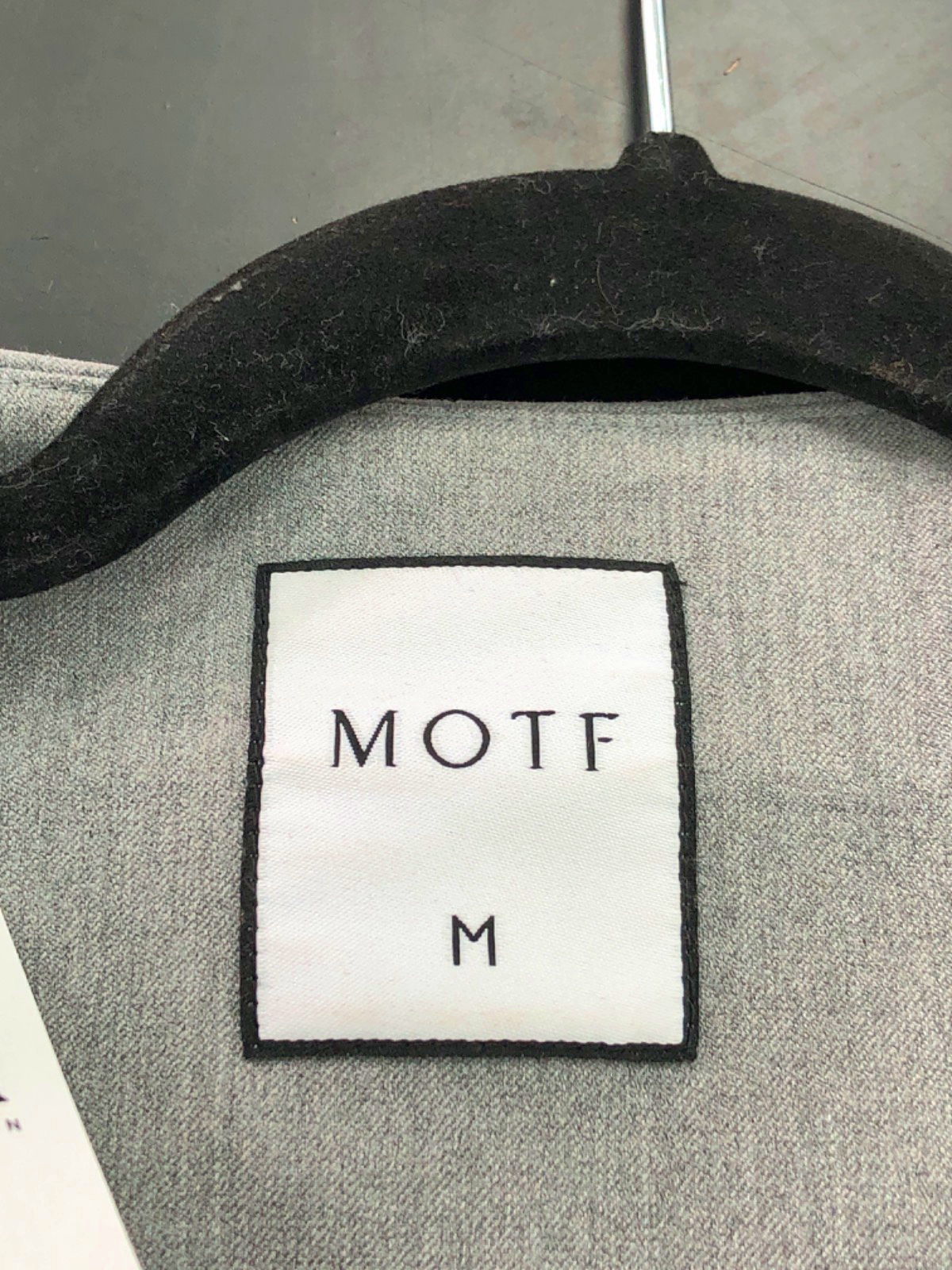 MOTF Grey Vest M