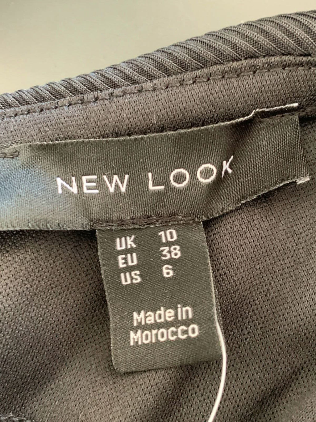 New Look Black Ribbed V-Back Ruched Midi Dress Size 10