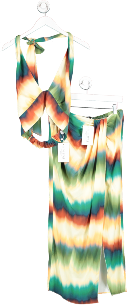 In The Style Multicoloured Ombre Halterneck Cut Out Top And Skirt Set UK 14