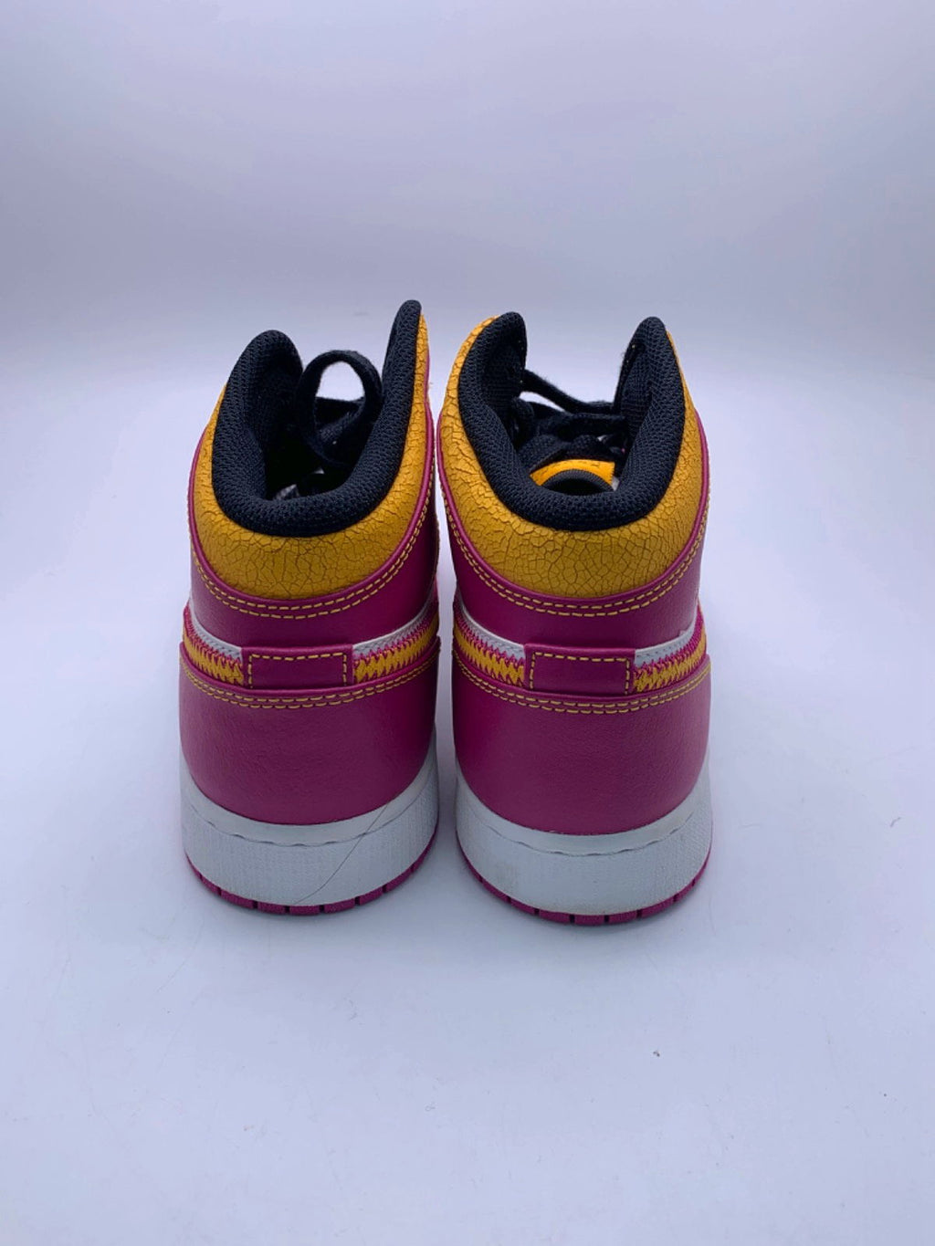 Nike Multi Para Mi Air Jordan Mid SE Youth Size 6