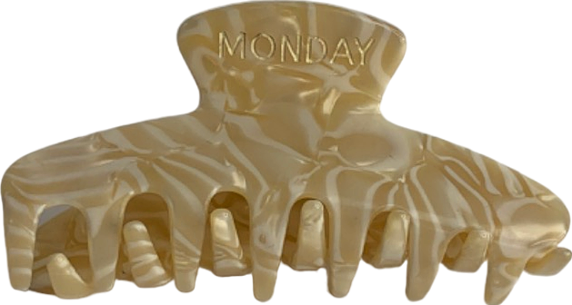 Monday Beige Hair Claw Clip