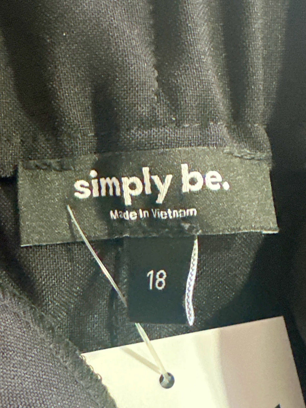 Simply Be Black Cropped Trousers UK 18