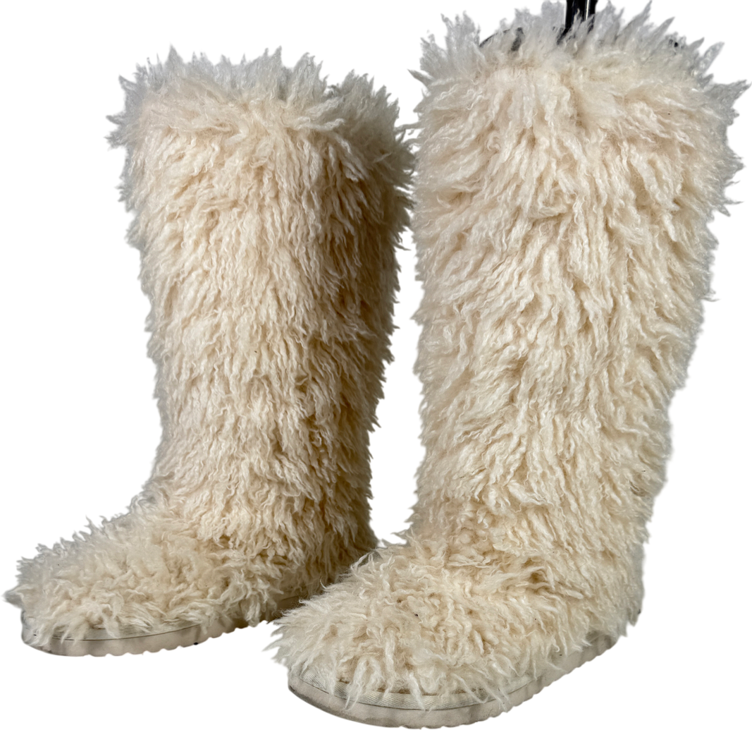 Reserved Cream Faux Fur High Boots UK 3 EU 36 👠