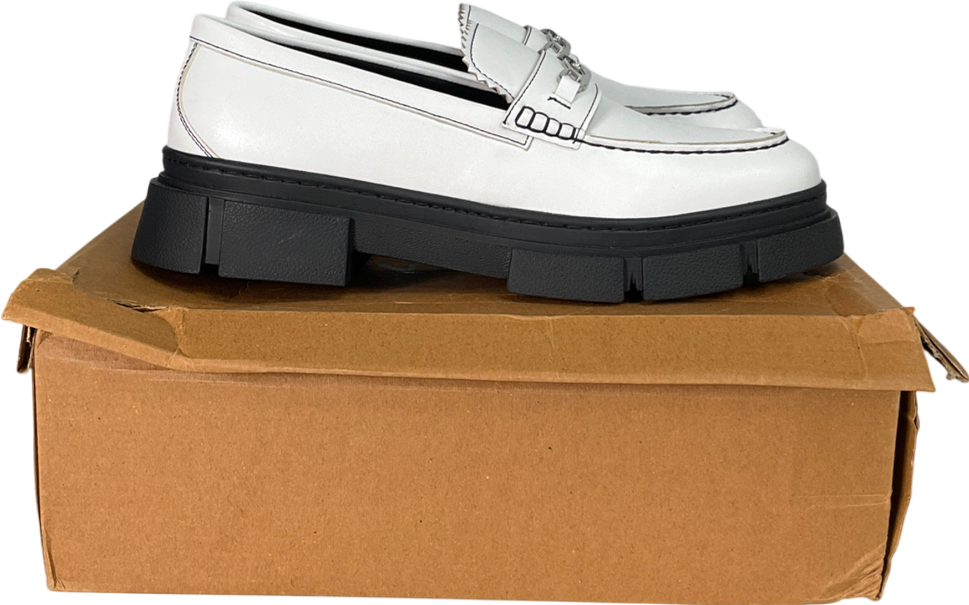 boohooMan White Track Sole Snaffle Loafer UK 10 EU 44 👞