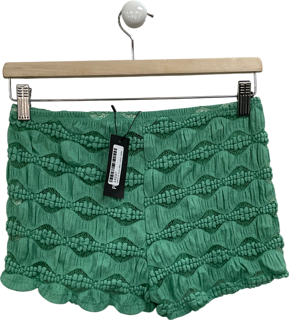 PrettyLittleThing Green Textured Hot Pants UK 10