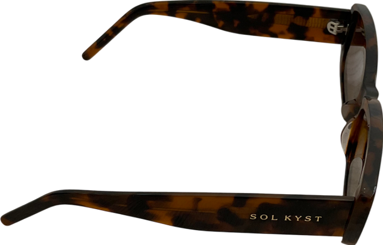 Sol Kyst Brown Monarch Sunglasses With Original Case One Size