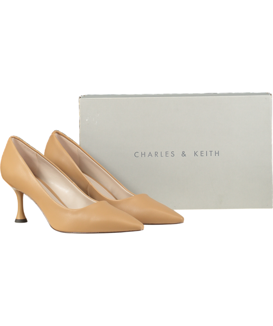 Charles & Keith Brown Camel Spool Heel Pumps UK 4 EU 37 👠