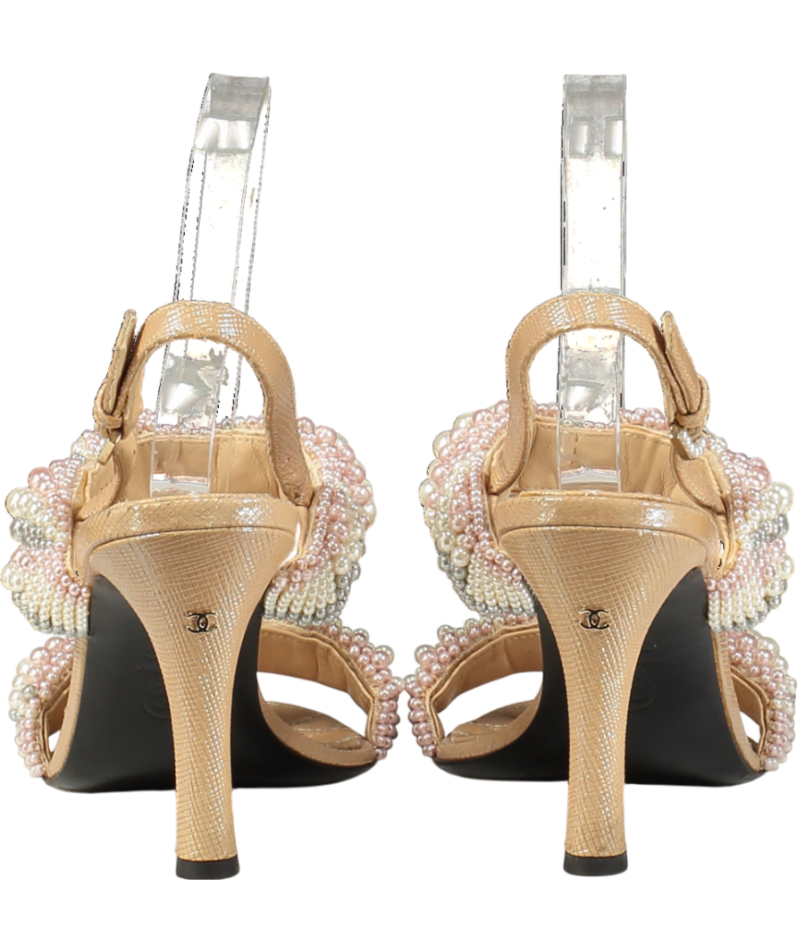 Chanel Beige Leather Fantasy Pearl Strap CC Sandals UK 6.5 EU 39.5 👠